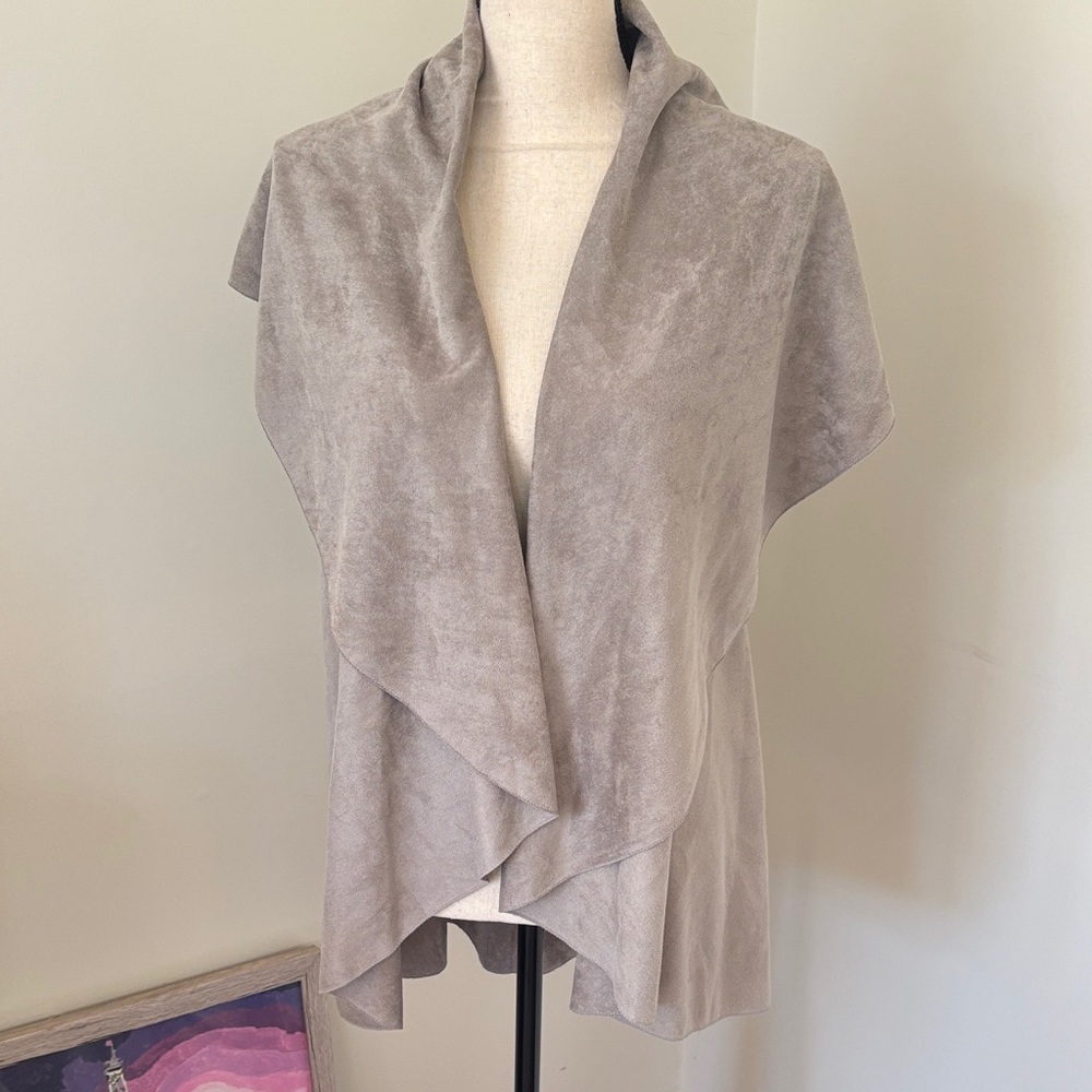 Elegant Gray Women's Top